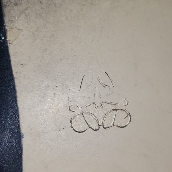 🤩Auth Loewe "PRICE DROP"LambBallerina Flats 🤩 - Picture 9 of 12